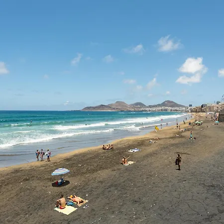 In Palmas Near Canteras Feriehus *